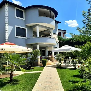 Arbri Berat